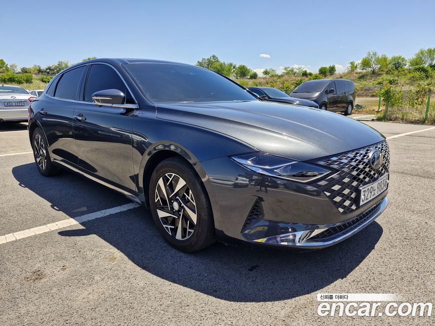 Hyundai Grandeur 2022