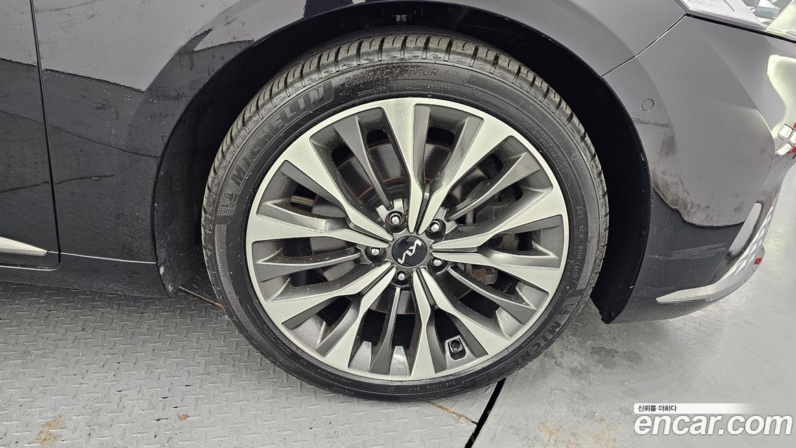 Kia K8 2023