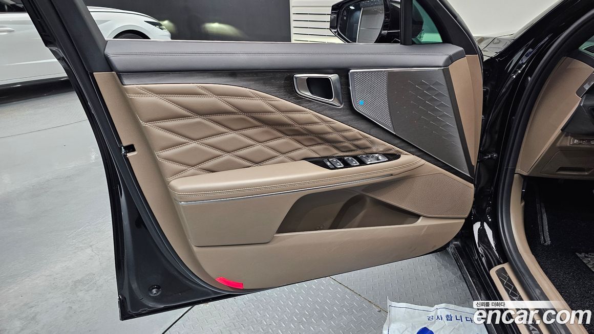 Kia K8 2023