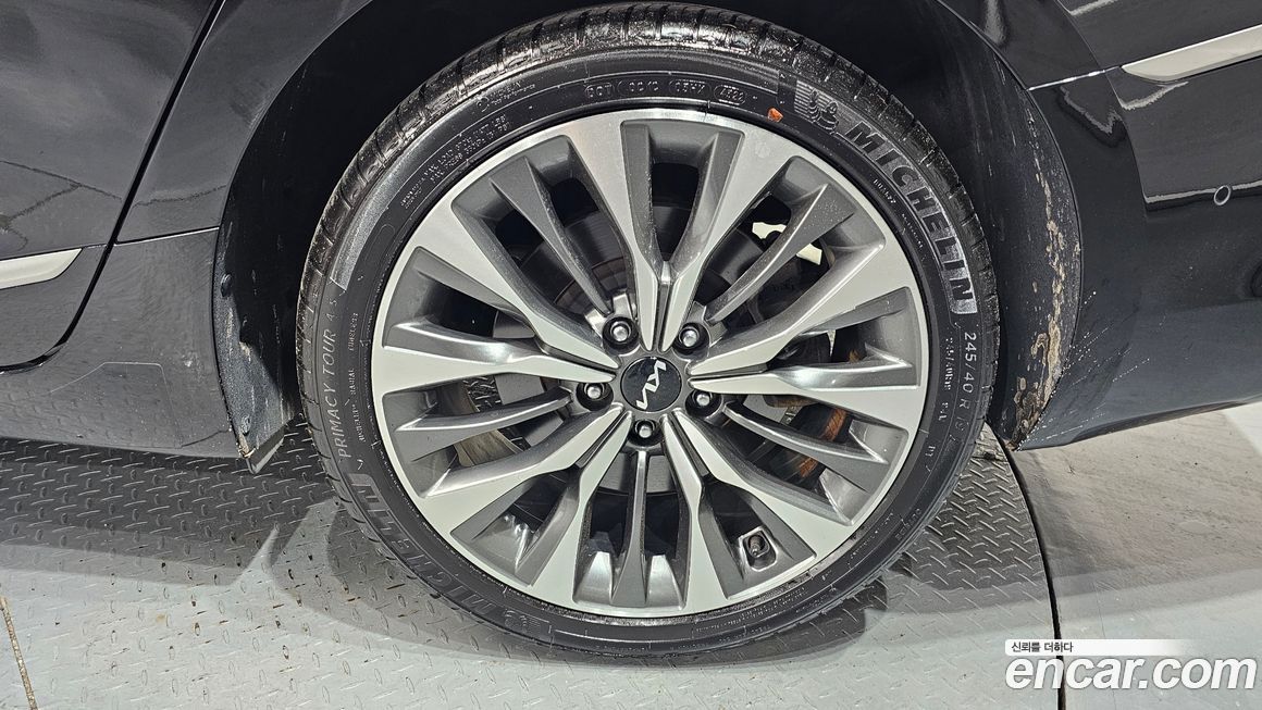 Kia K8 2023