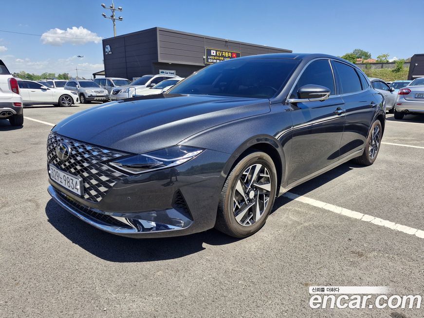 Hyundai Grandeur 2022