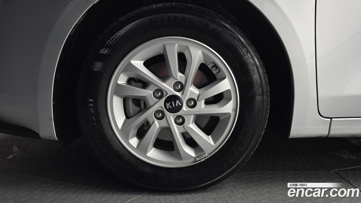 Kia K3 2019