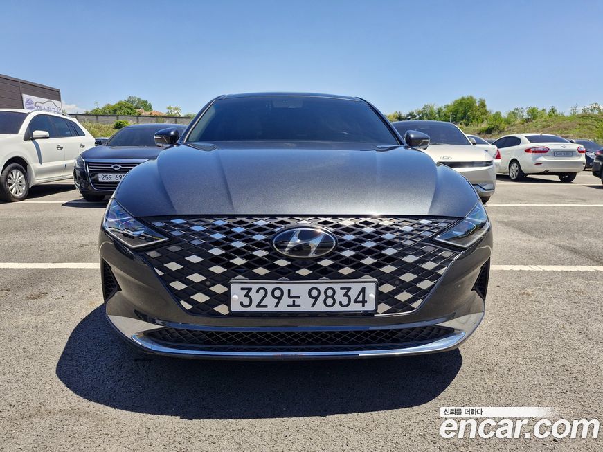 Hyundai Grandeur 2022