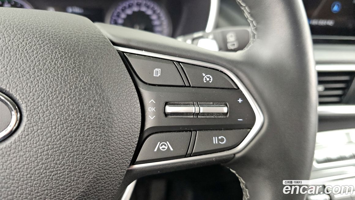 Hyundai Santafe 2023