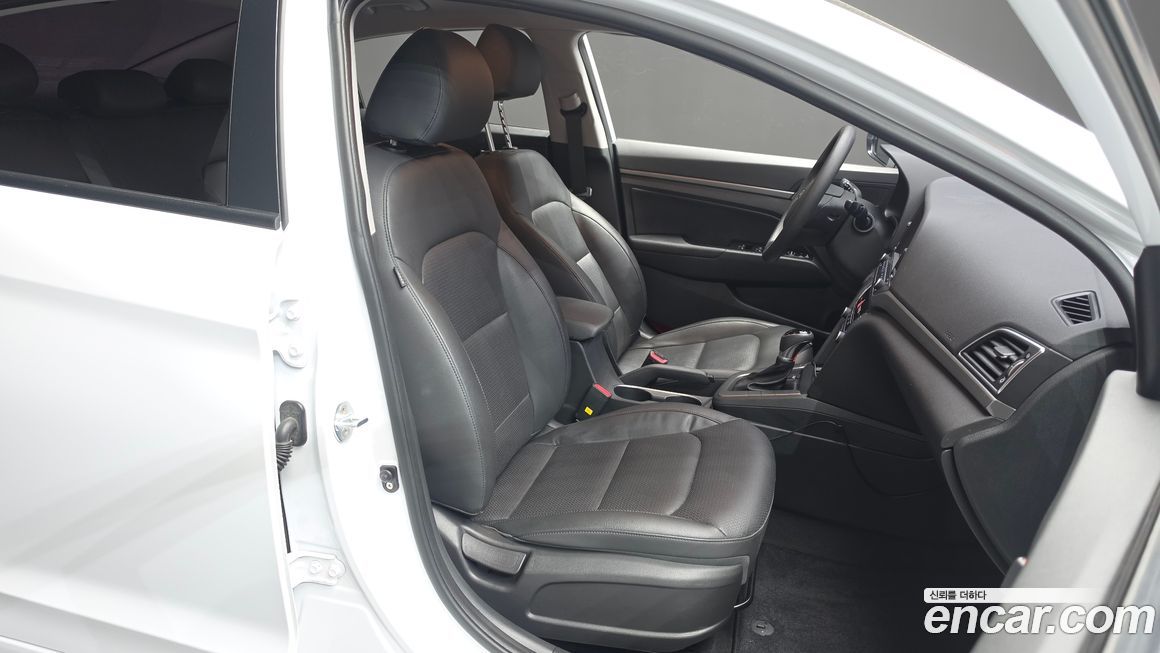 Hyundai AVANTE 2018