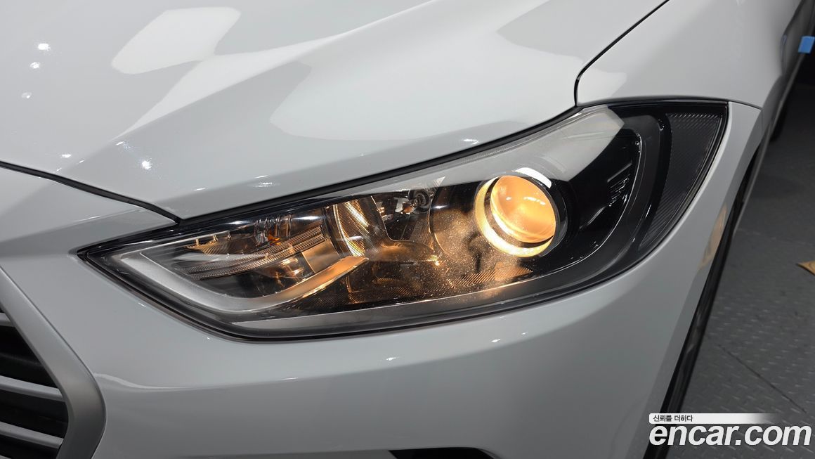 Hyundai AVANTE 2018