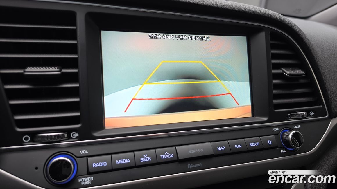 Hyundai AVANTE 2018