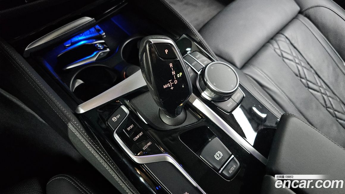 BMW 5-Series 2019