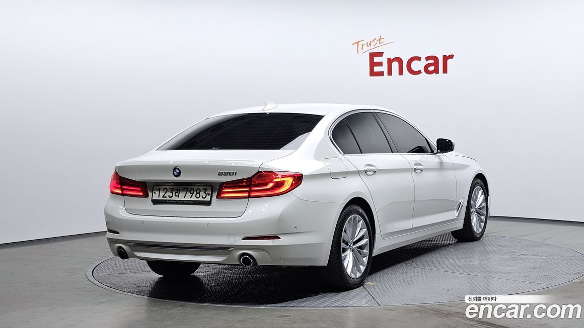BMW 5-Series 2019