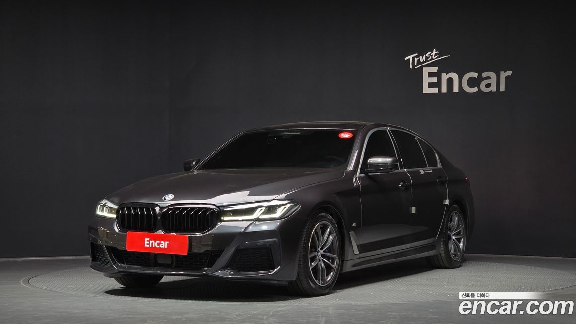 BMW 5-Series 2021