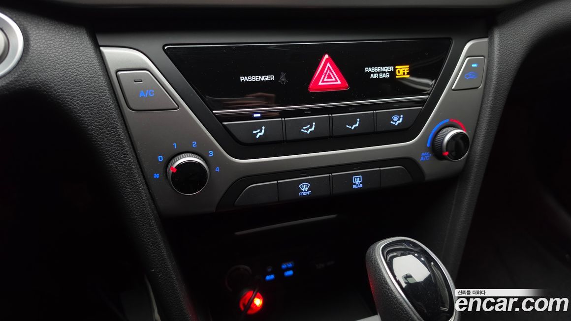 Hyundai AVANTE 2018