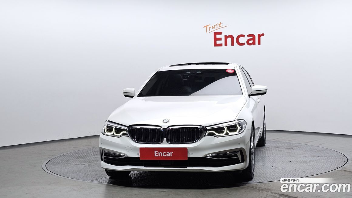 BMW 5-Series 2019