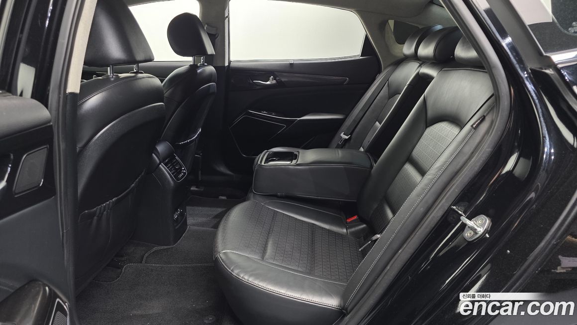 Kia K7 2016