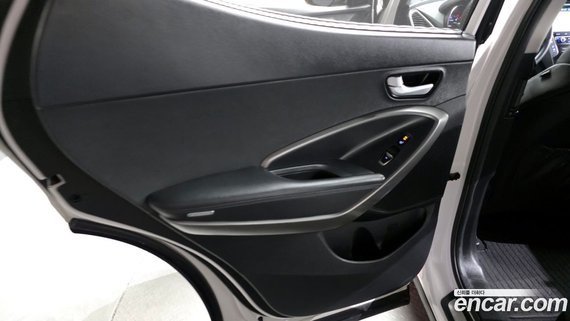 Hyundai Santafe 2016