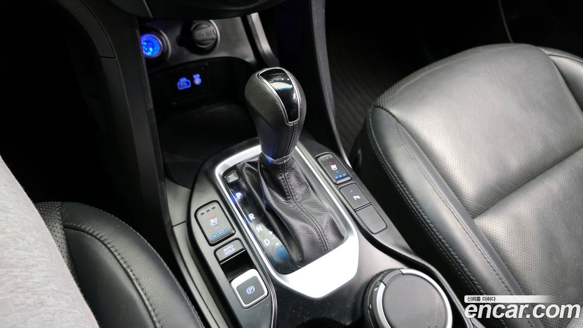 Hyundai Santafe 2016