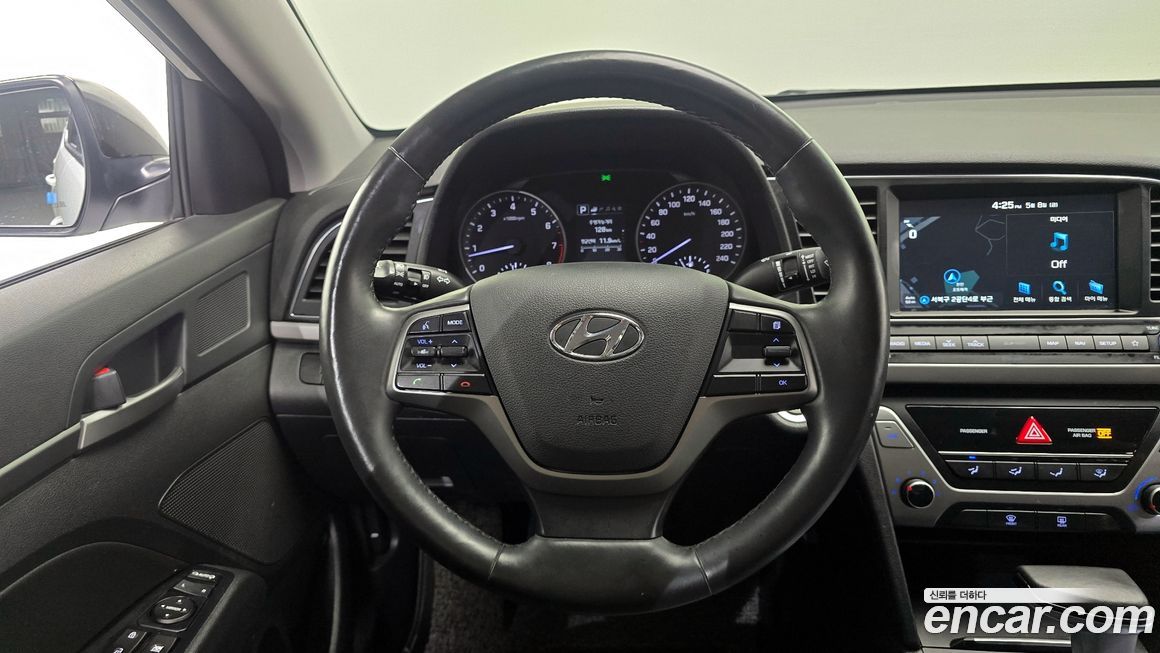 Hyundai AVANTE 2018