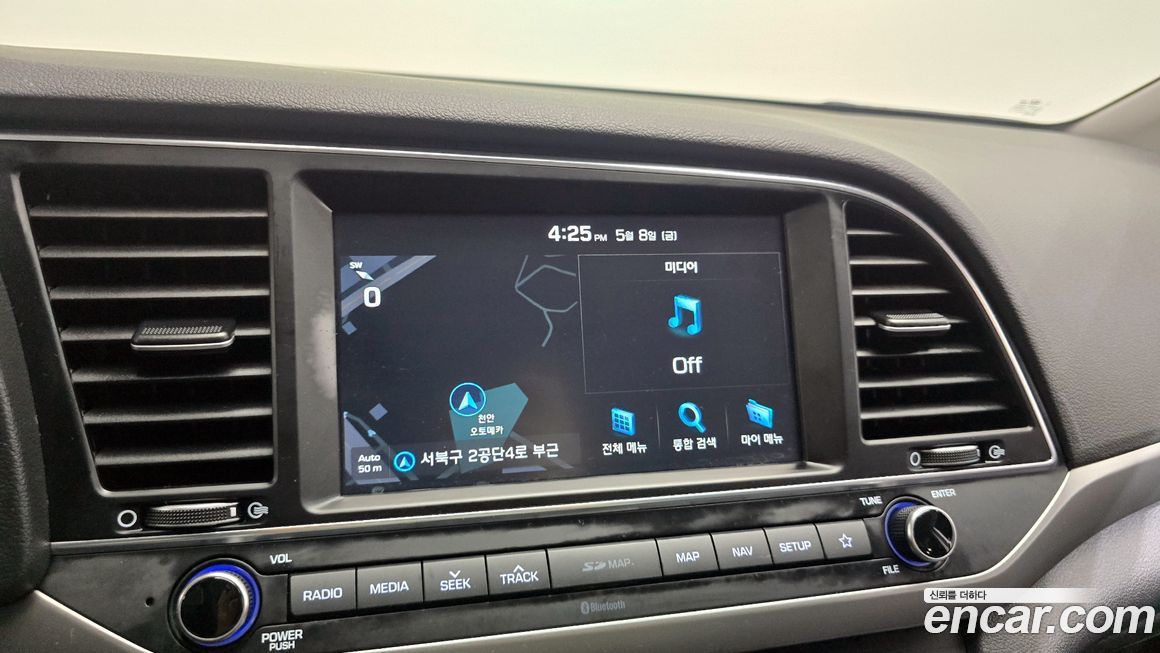 Hyundai AVANTE 2018