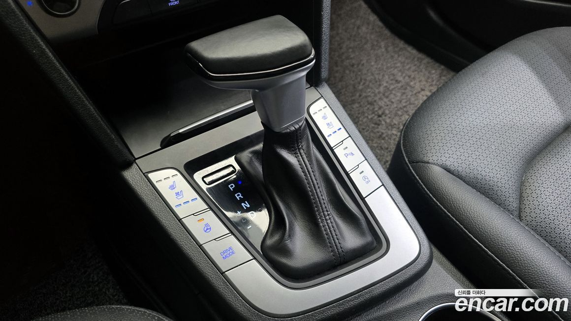 Hyundai AVANTE 2018