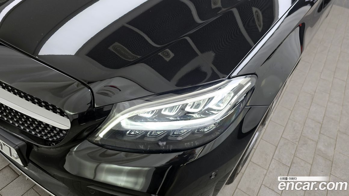 Mercedes-Benz C-Class 2019