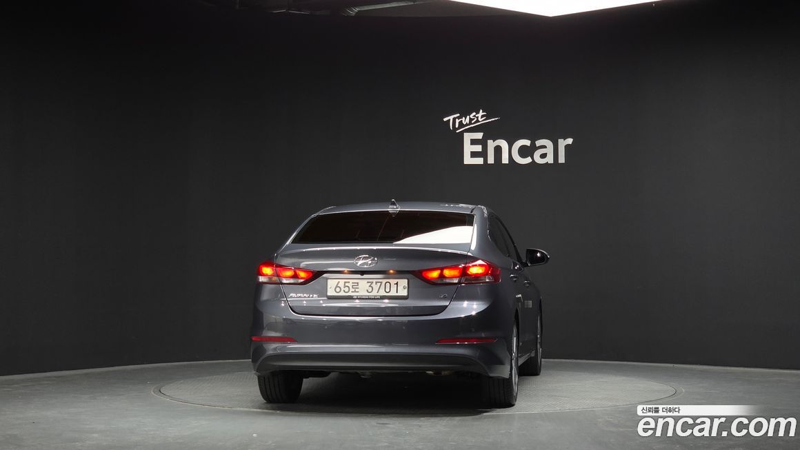 Hyundai AVANTE 2018