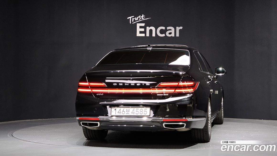 Genesis G90 2020