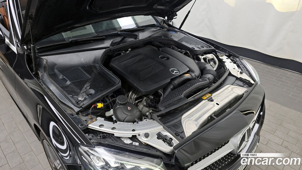 Mercedes-Benz C-Class 2019