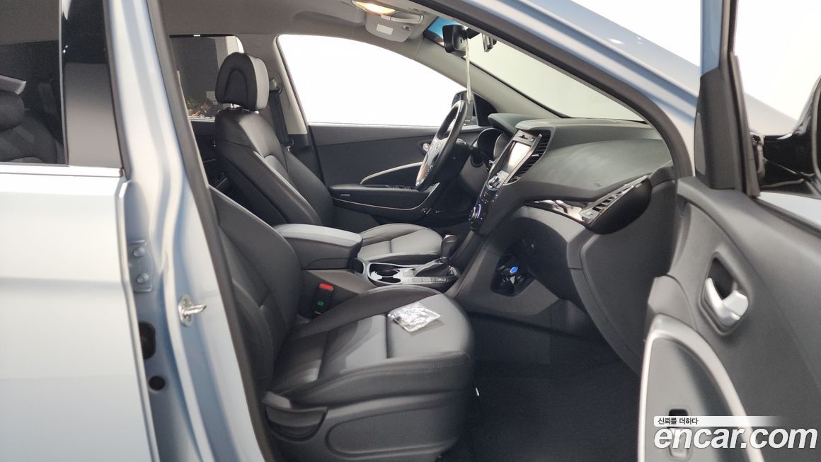 Hyundai Santafe 2015