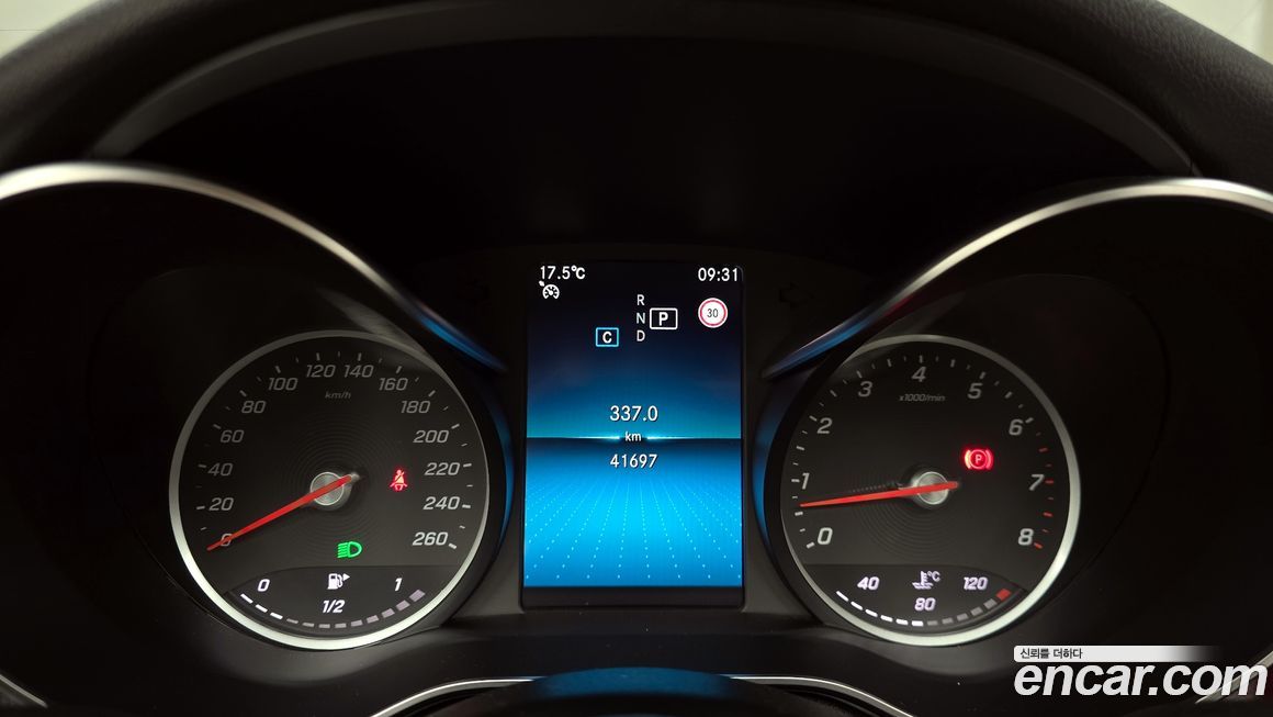 Mercedes-Benz C-Class 2019