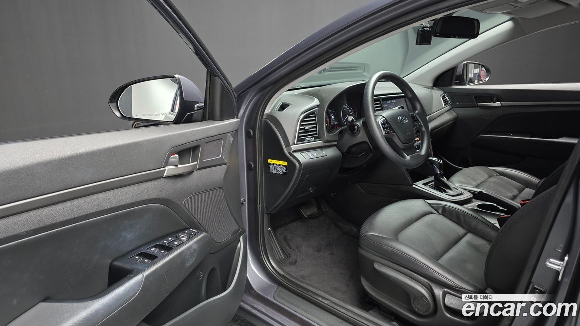 Hyundai AVANTE 2018