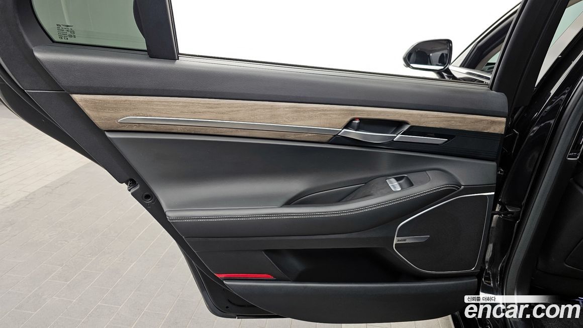 Genesis G90 2020
