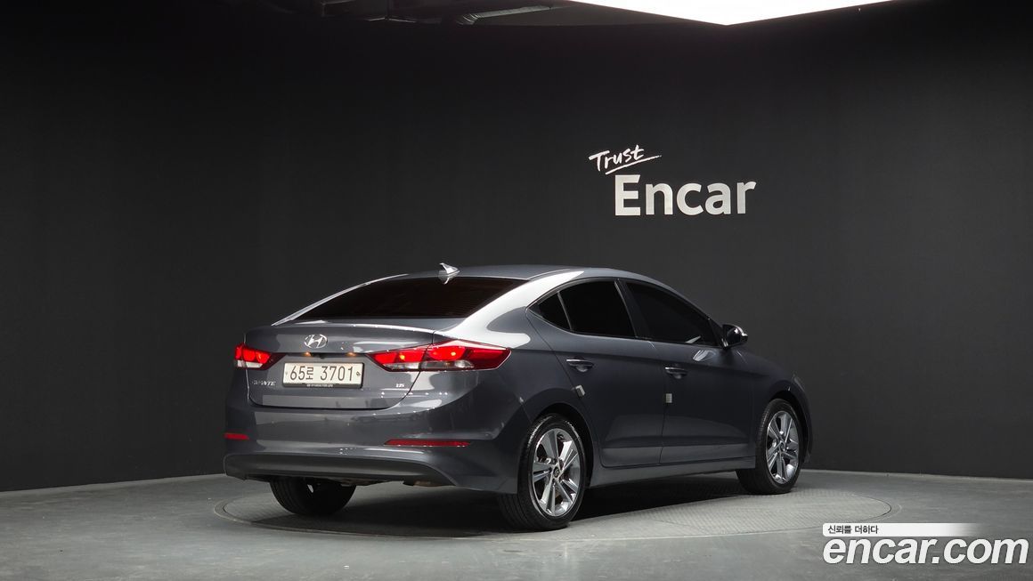 Hyundai AVANTE 2018