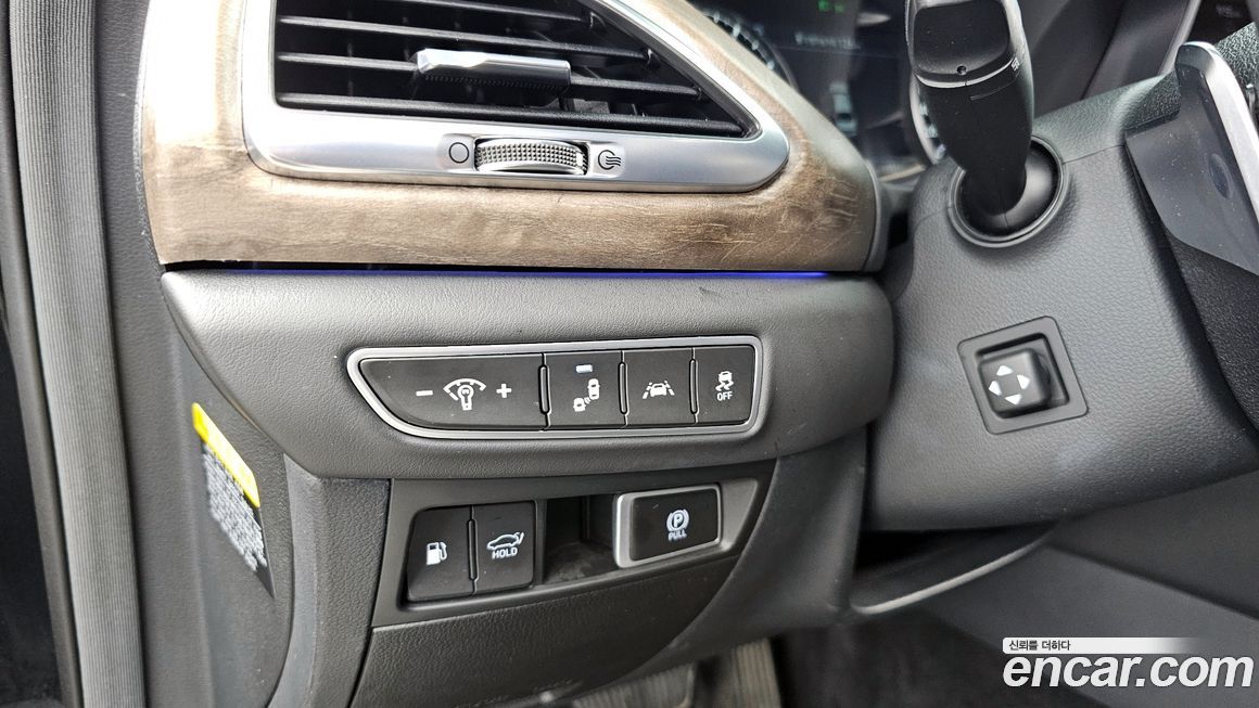 Genesis G90 2020