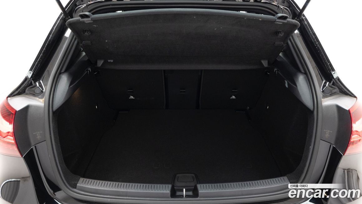 Mercedes-Benz A-Class 2024