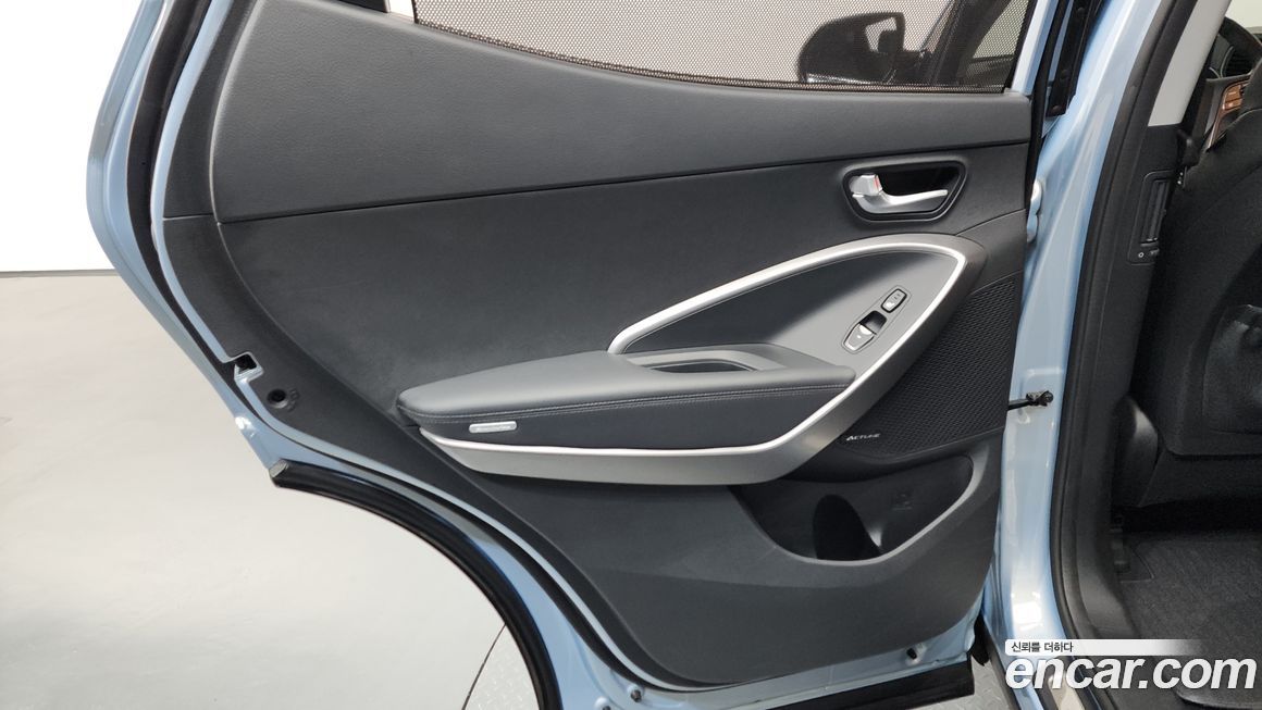 Hyundai Santafe 2015