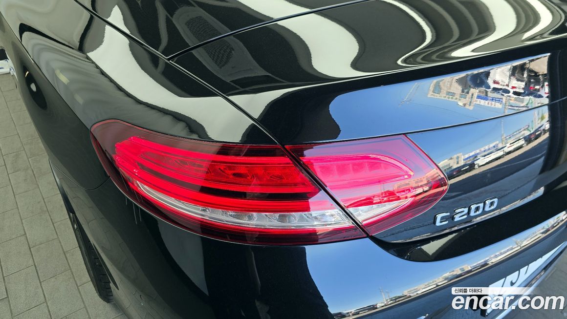 Mercedes-Benz C-Class 2019