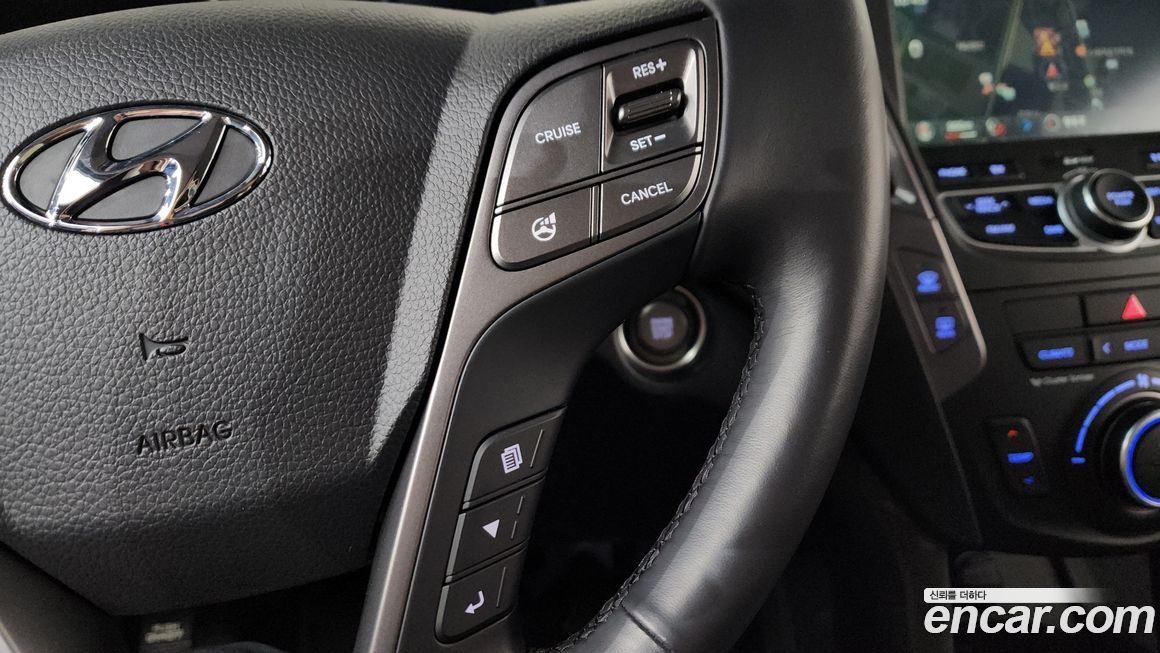 Hyundai Santafe 2015