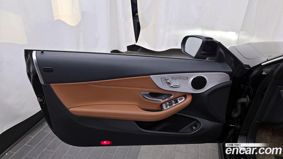 Mercedes-Benz C-Class 2019