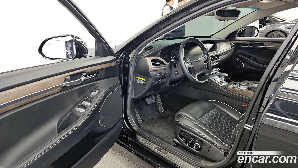 Genesis G90 2020