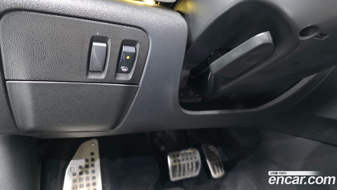 Renault-KoreaSamsung SM6 2020