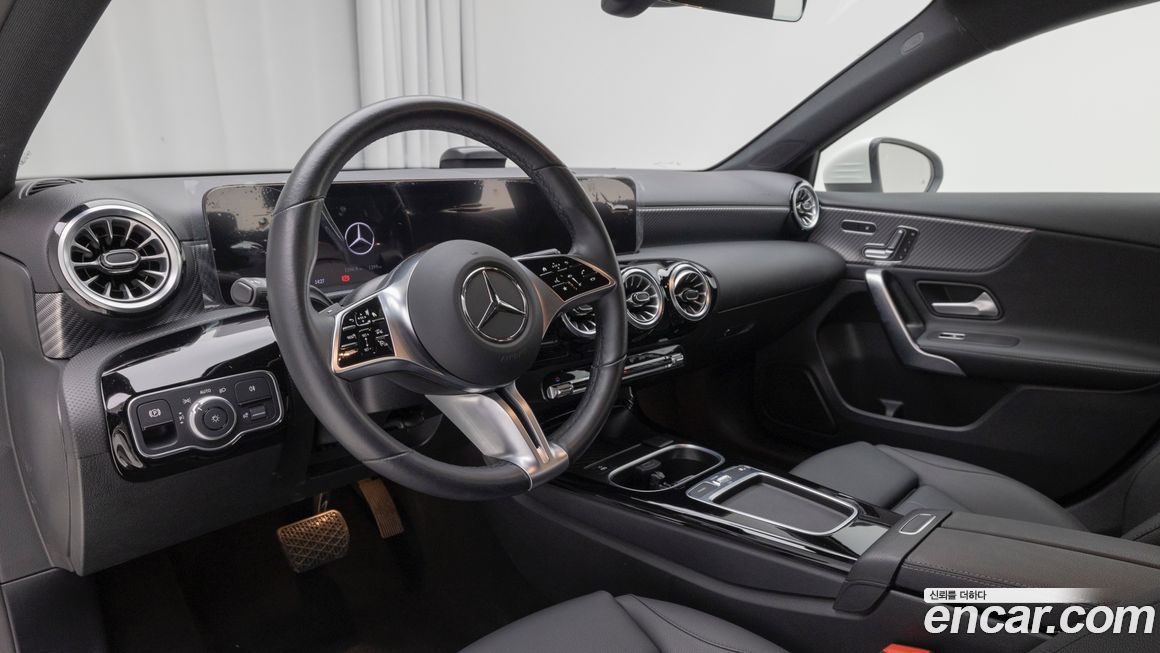 Mercedes-Benz A-Class 2025