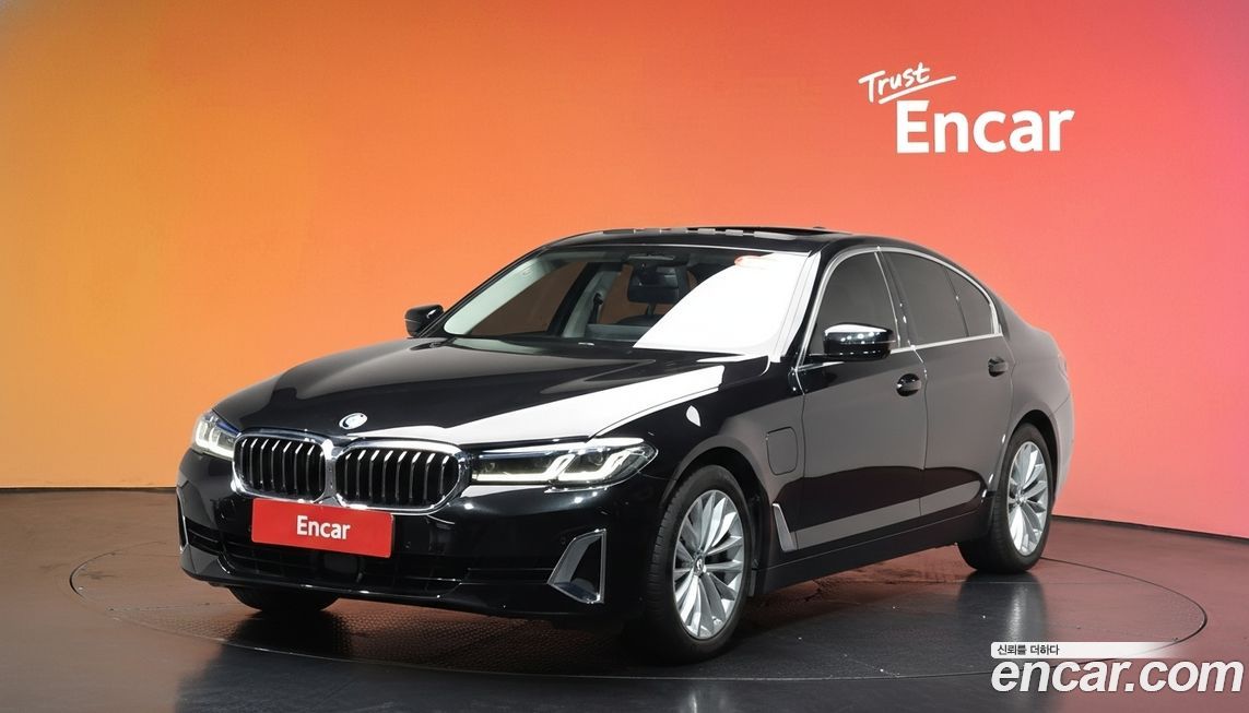 BMW 5-Series 2021