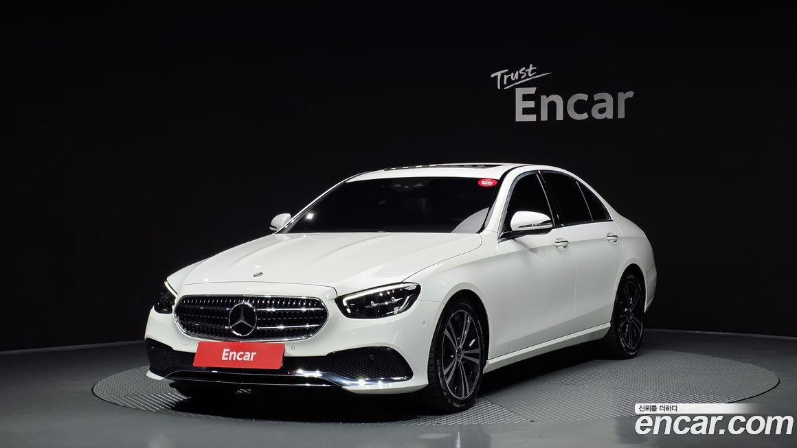 Mercedes-Benz E-Class 2021