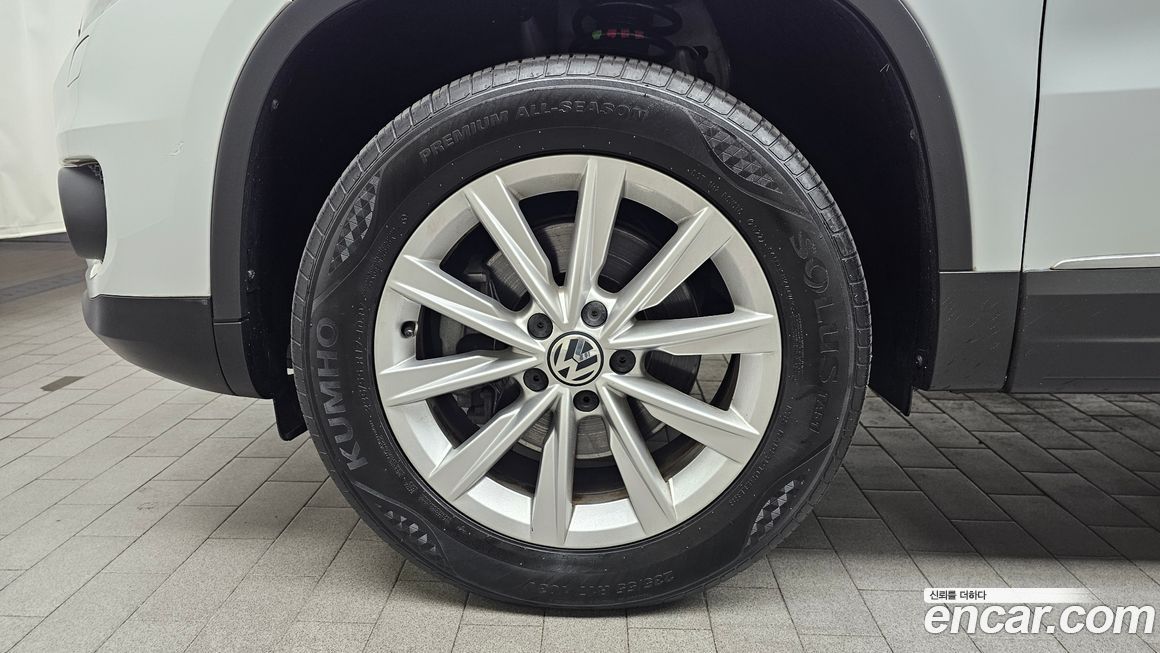 Volkswagen Tiguan 2015