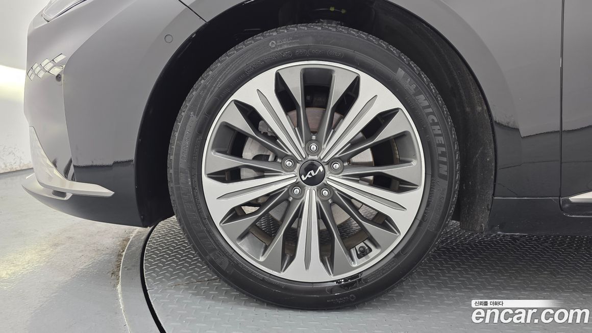 Kia K8 2023