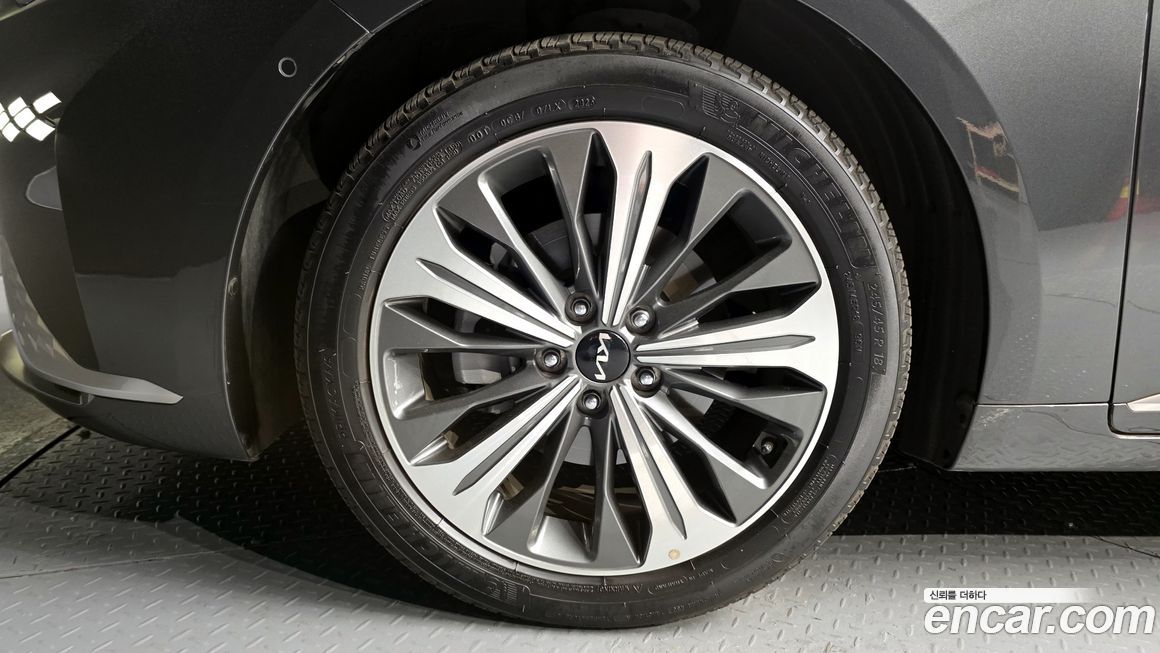 Kia K8 2024