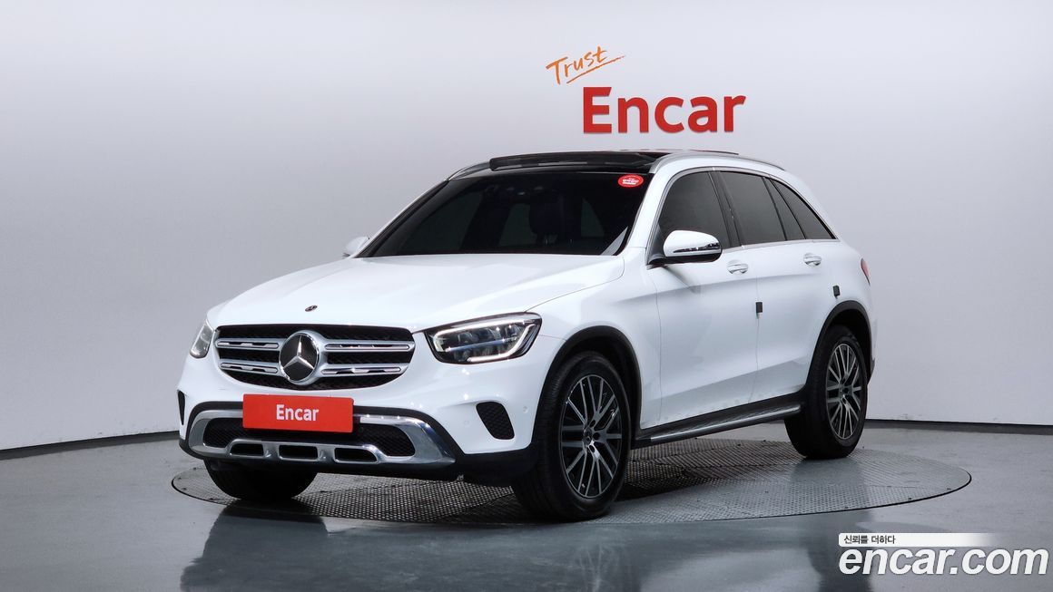 Mercedes-Benz GLC-Class 2021
