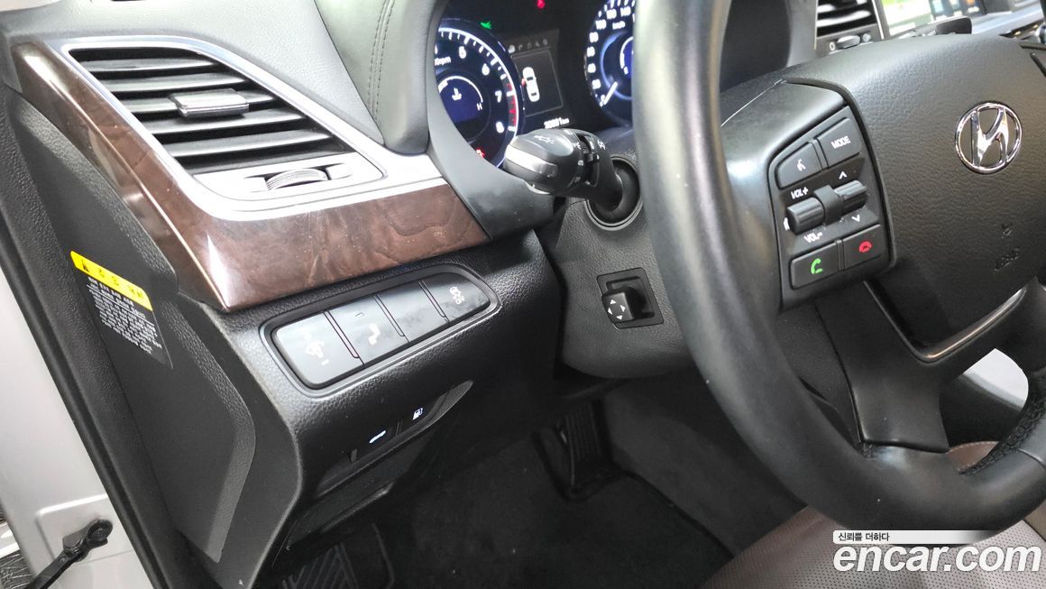 Hyundai Aslan 2016