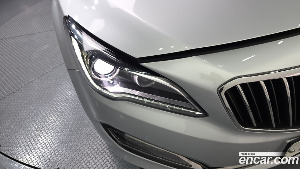 Hyundai Aslan 2016