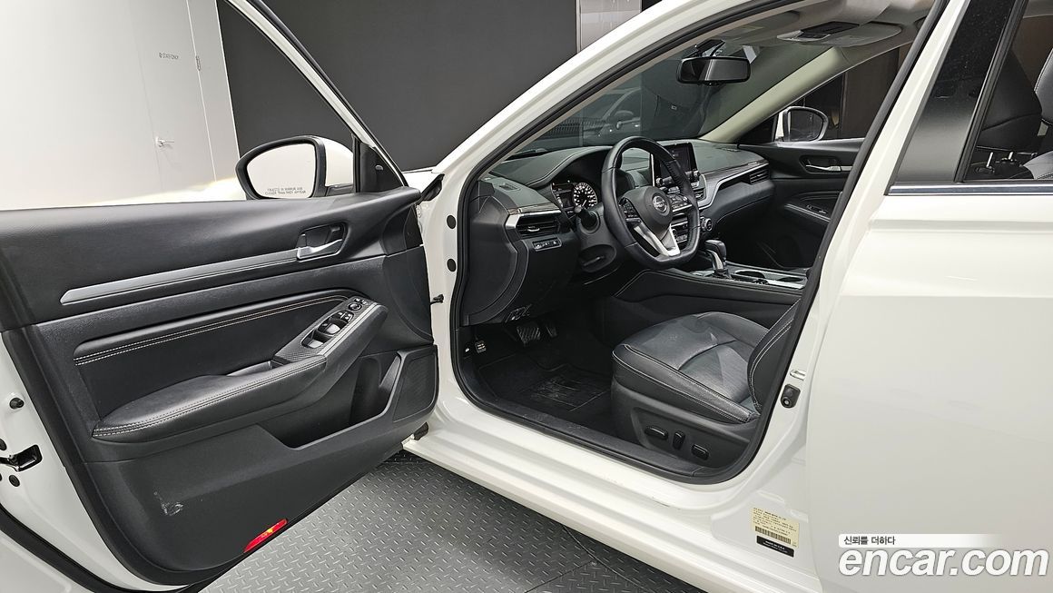 Nissan Altima 2019