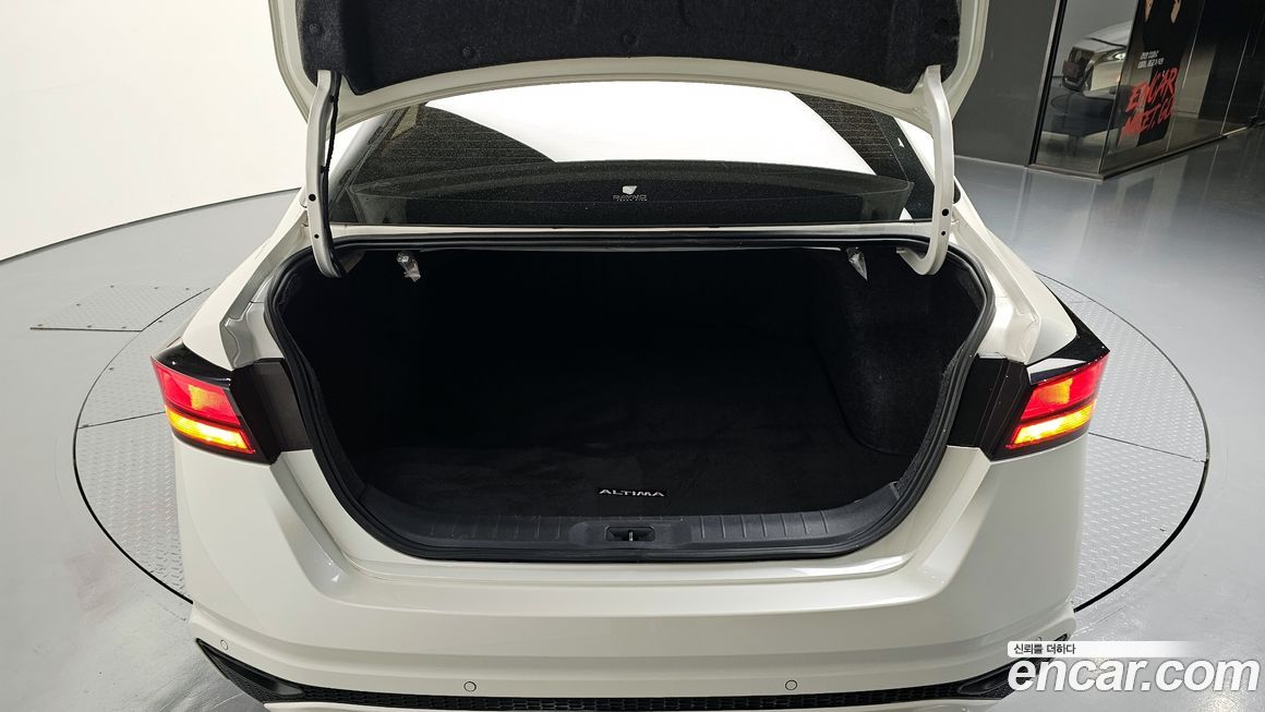 Nissan Altima 2019